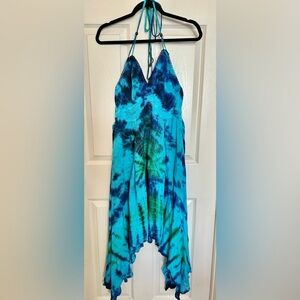 Tie dye asymmetrical dress! 🫦